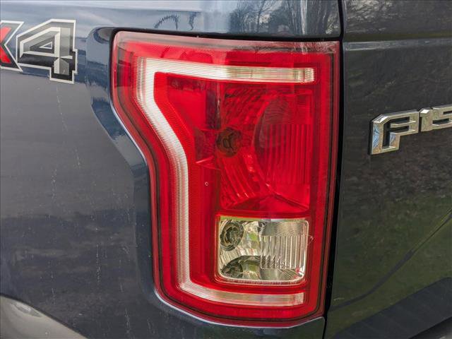 Used 2017 Ford F150 XLT w/ Equipment Group 302A Luxury image 13