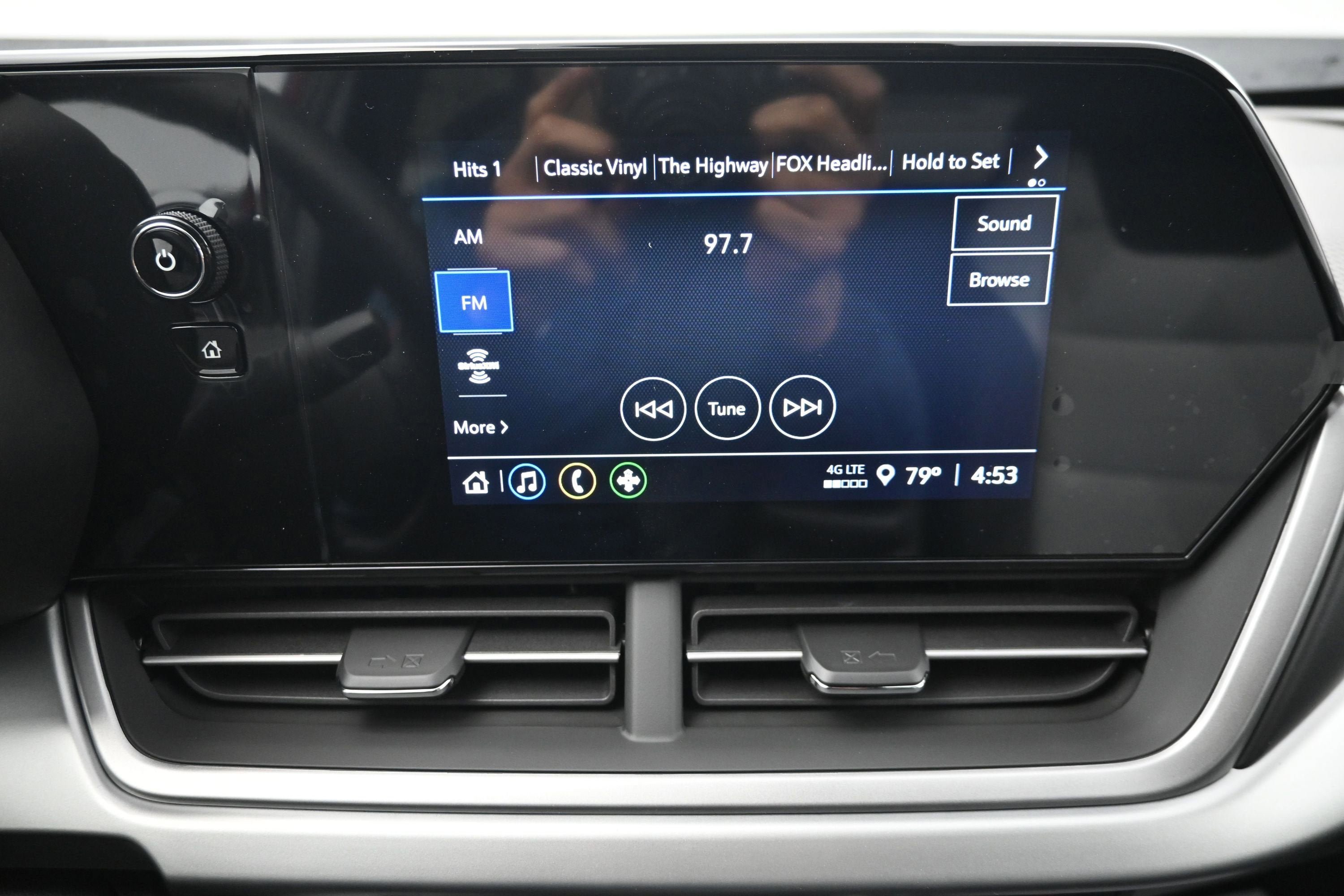 New 2026 Chevrolet Trax RS w/ Driver Confidence Package FWD image 15