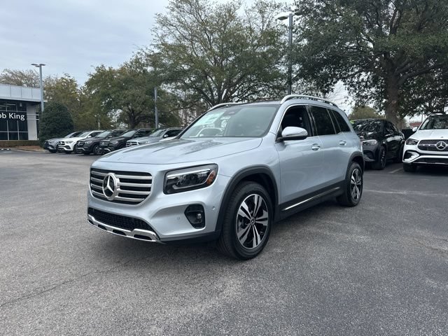Used 2026 Mercedes-Benz GLB 250 image 2