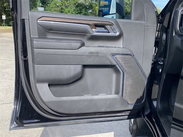 Used 2024 Chevrolet Silverado 2500 LT image 19