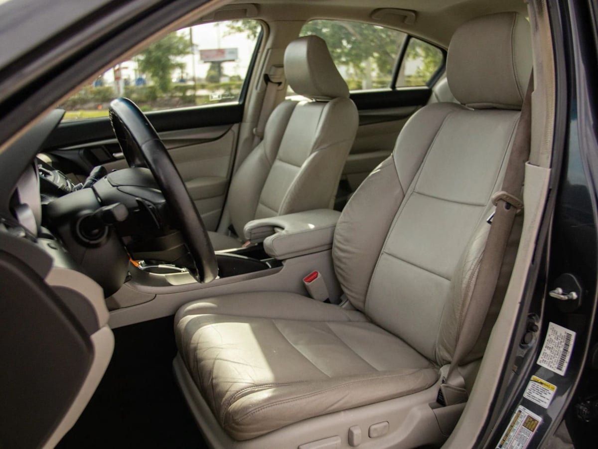 Used 2012 Acura TL FWD image 17