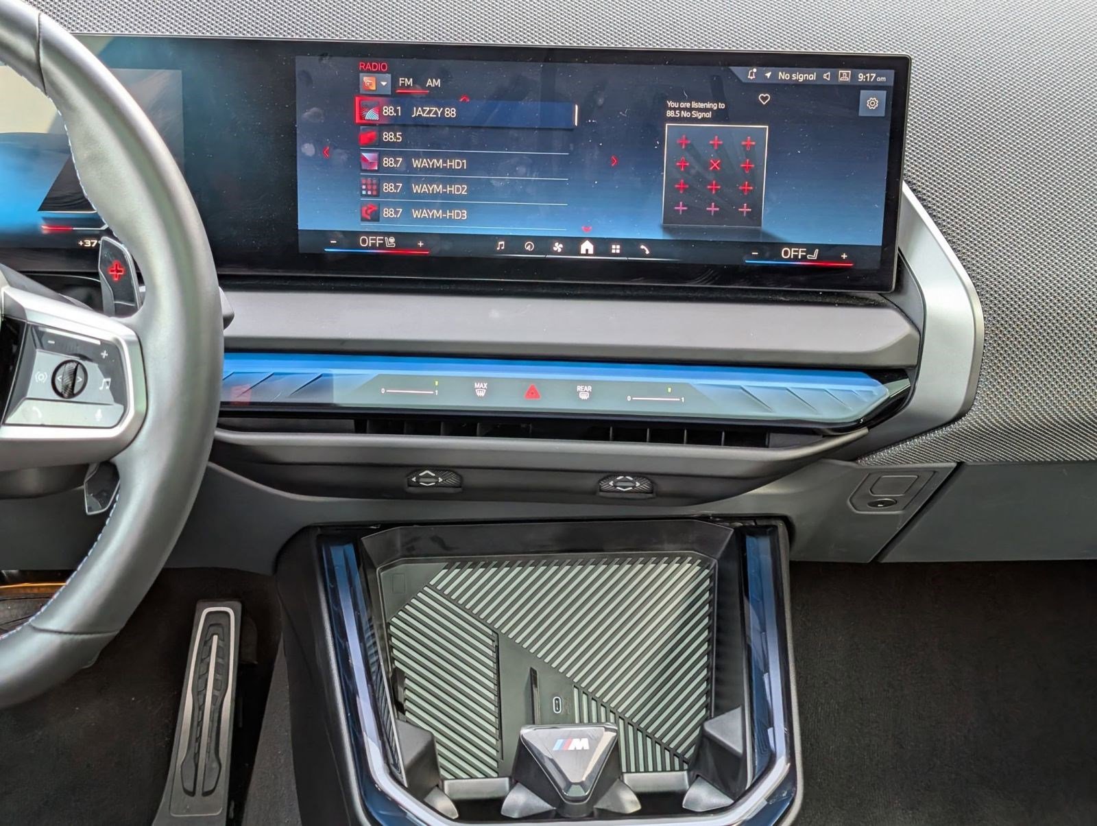 Used 2025 BMW X3 M50 w/ Premium Package image 27