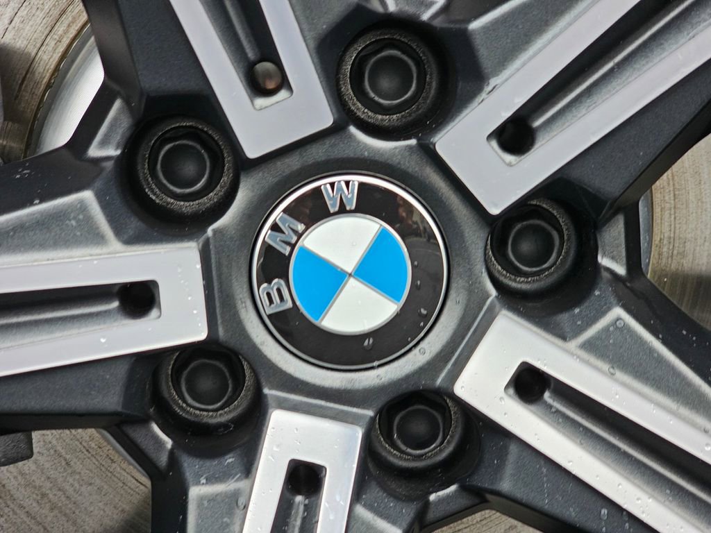 Used 2026 BMW 430i Coupe w/ Convenience Package image 11