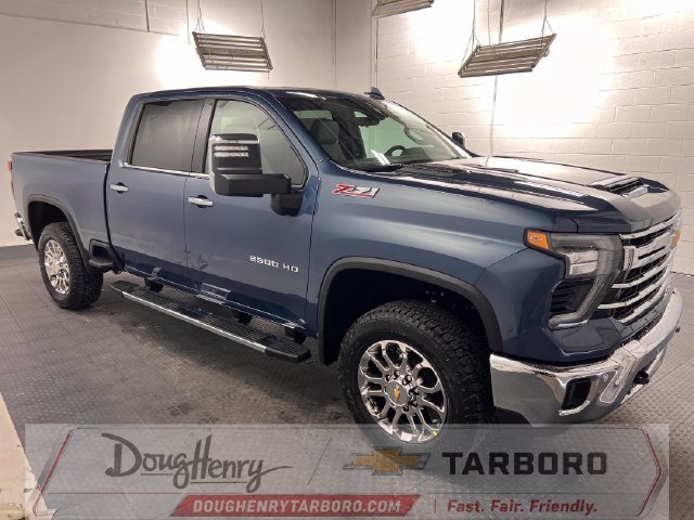 New 2026 Chevrolet Silverado 2500 LTZ w/ LTZ Plus Package AWD/4WD image 5