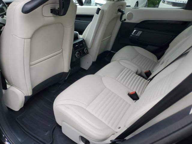 Certified 2025 Land Rover Discovery S AWD/4WD image 8