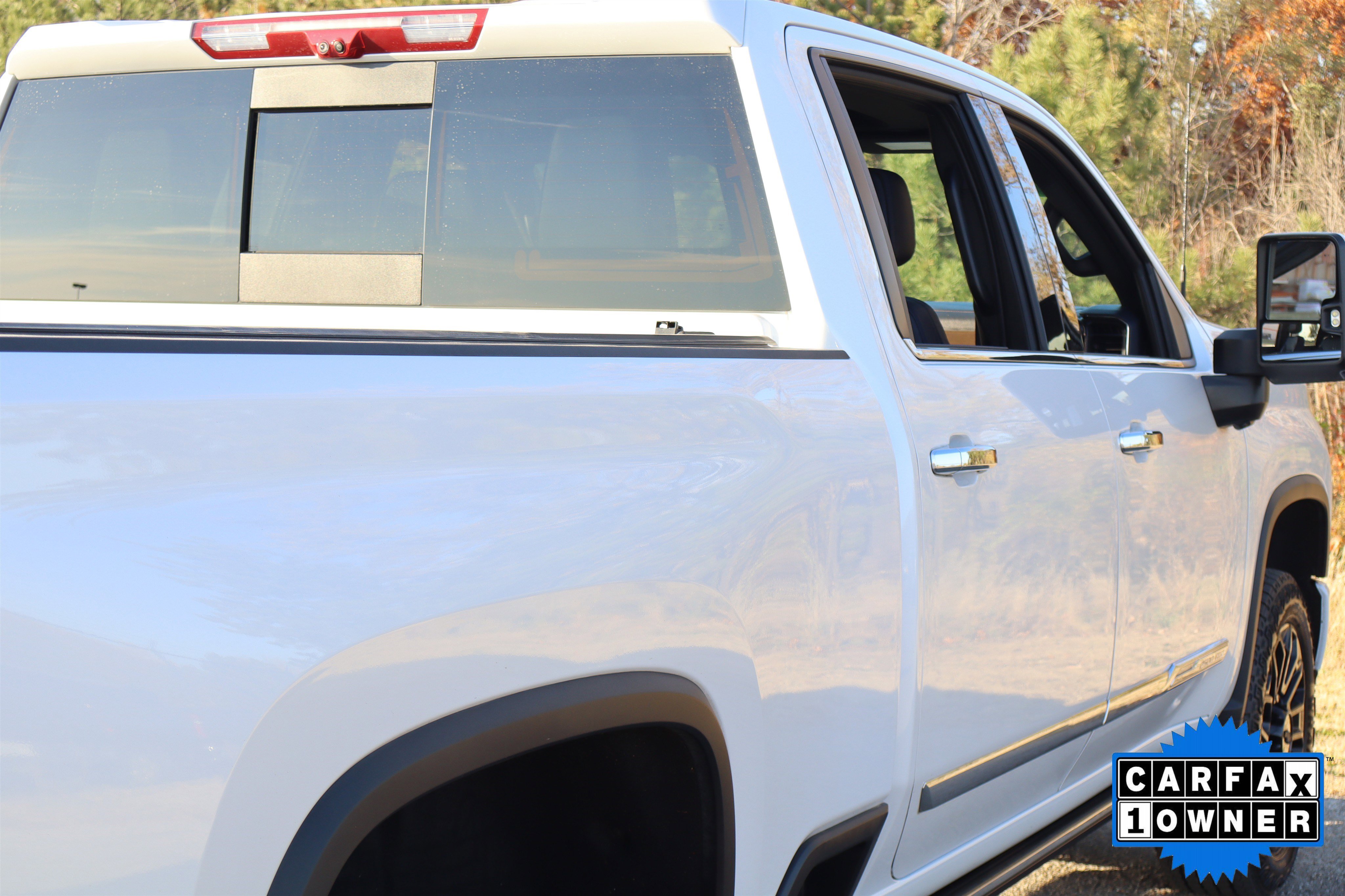 Used 2025 Chevrolet Silverado 2500 High Country w/ High Country Premium Package image 6