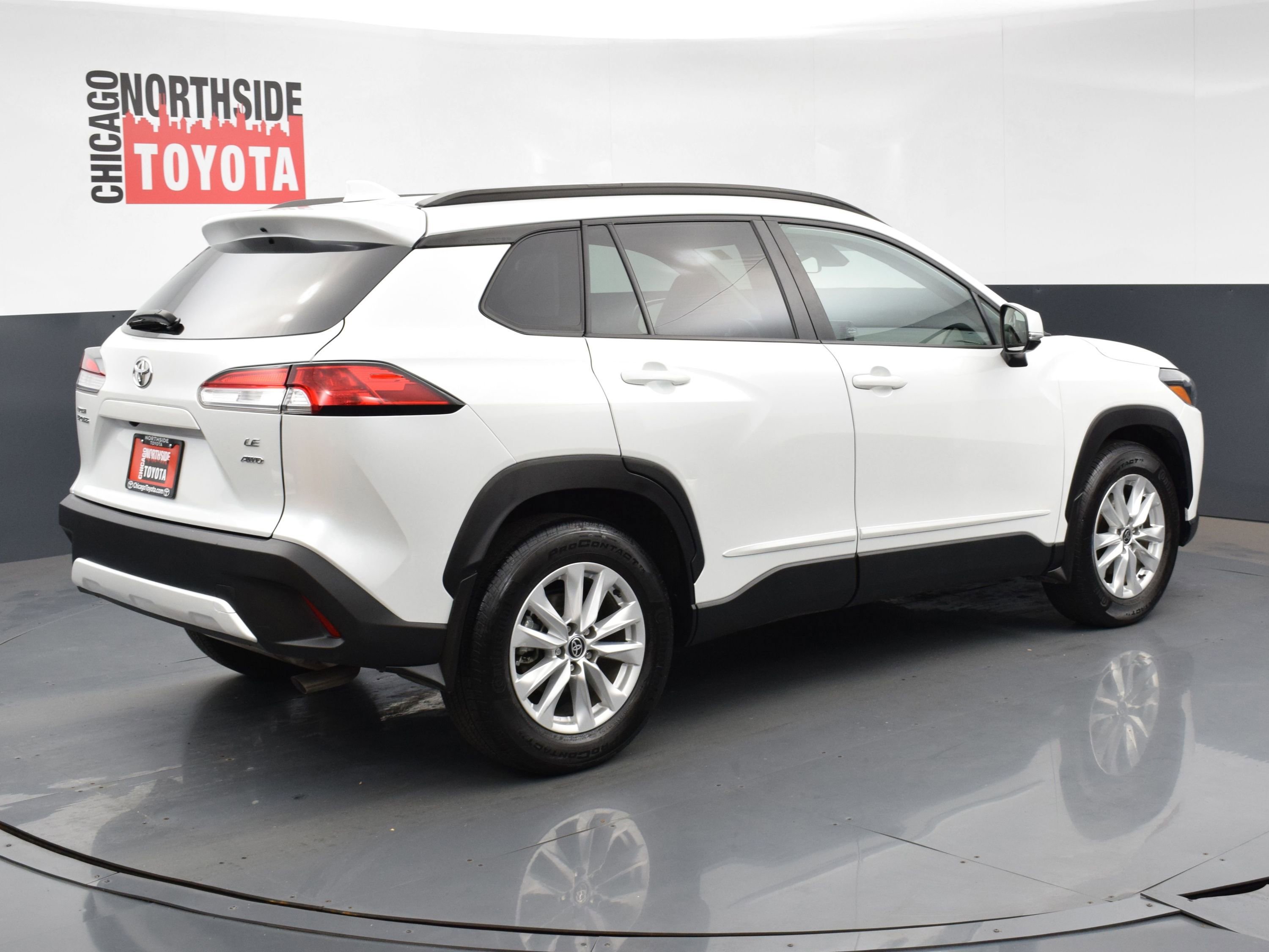 Used 2022 Toyota Corolla Cross LE image 4