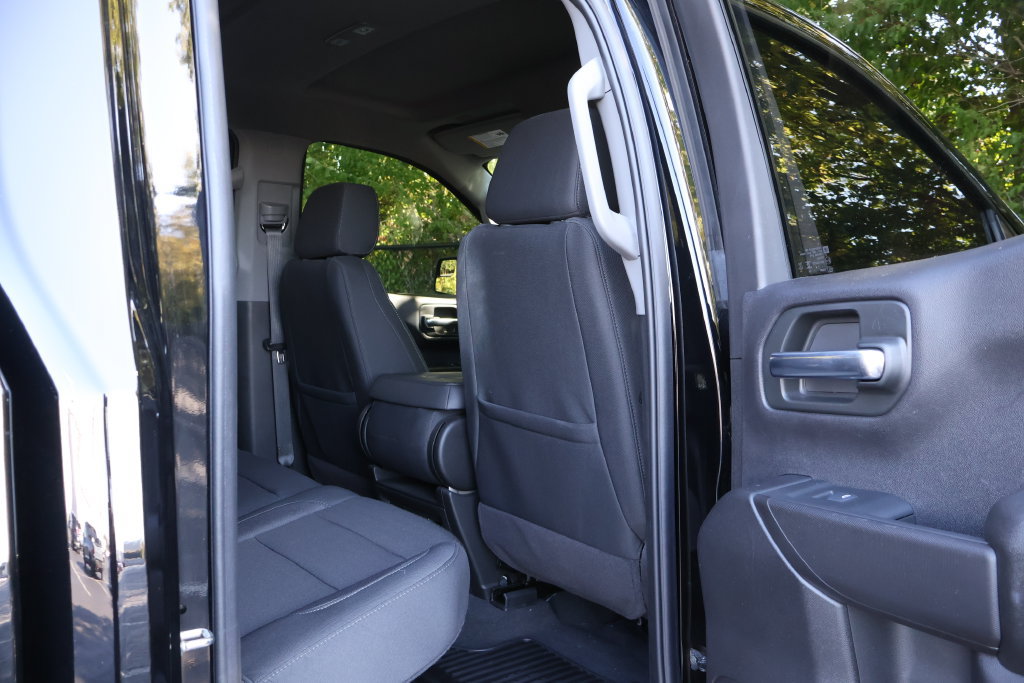 Certified 2024 Chevrolet Silverado 1500 Custom w/ LPO, Dark Essentials Package AWD/4WD image 46