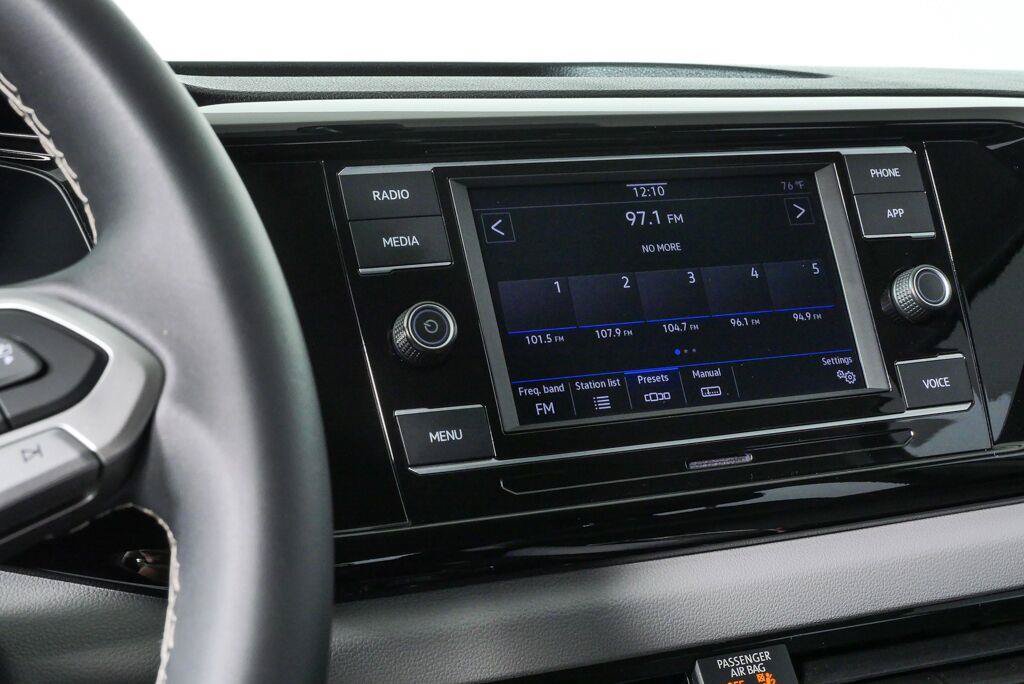 Certified 2023 Volkswagen Taos S FWD image 12