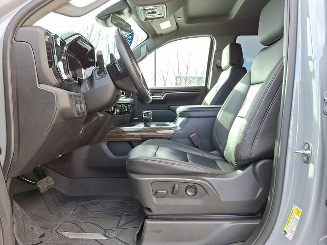 Used 2024 Chevrolet Silverado 1500 RST w/ Convenience Package II AWD/4WD image 15