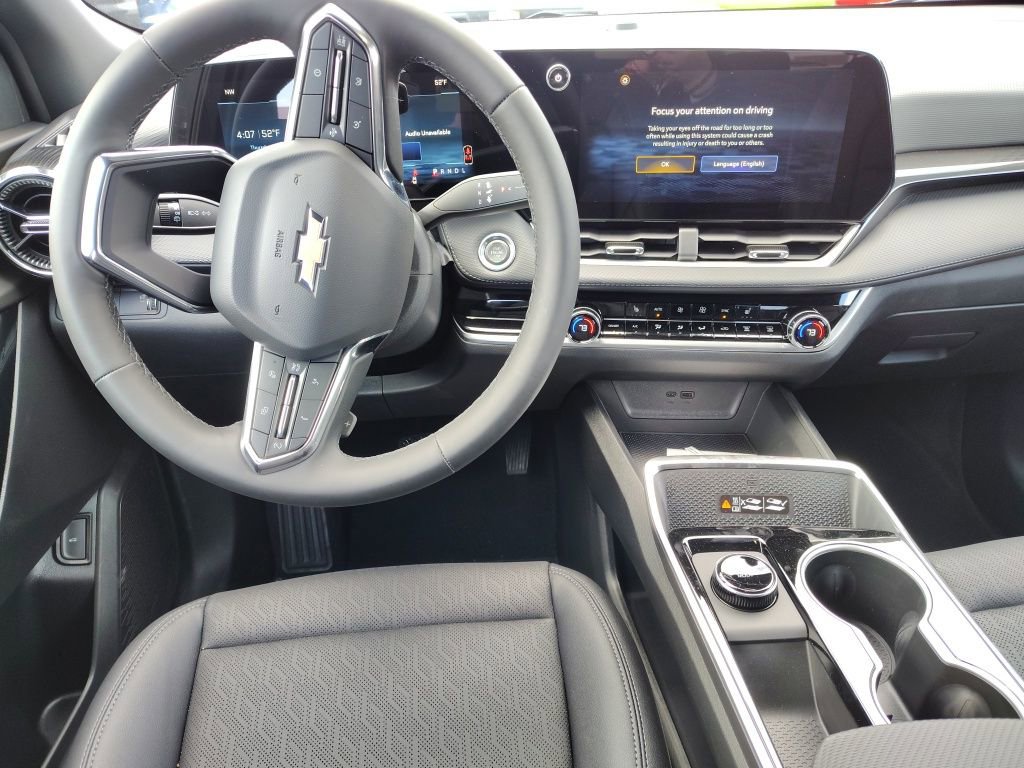 New 2026 Chevrolet Equinox LT w/ Convenience Package II image 11