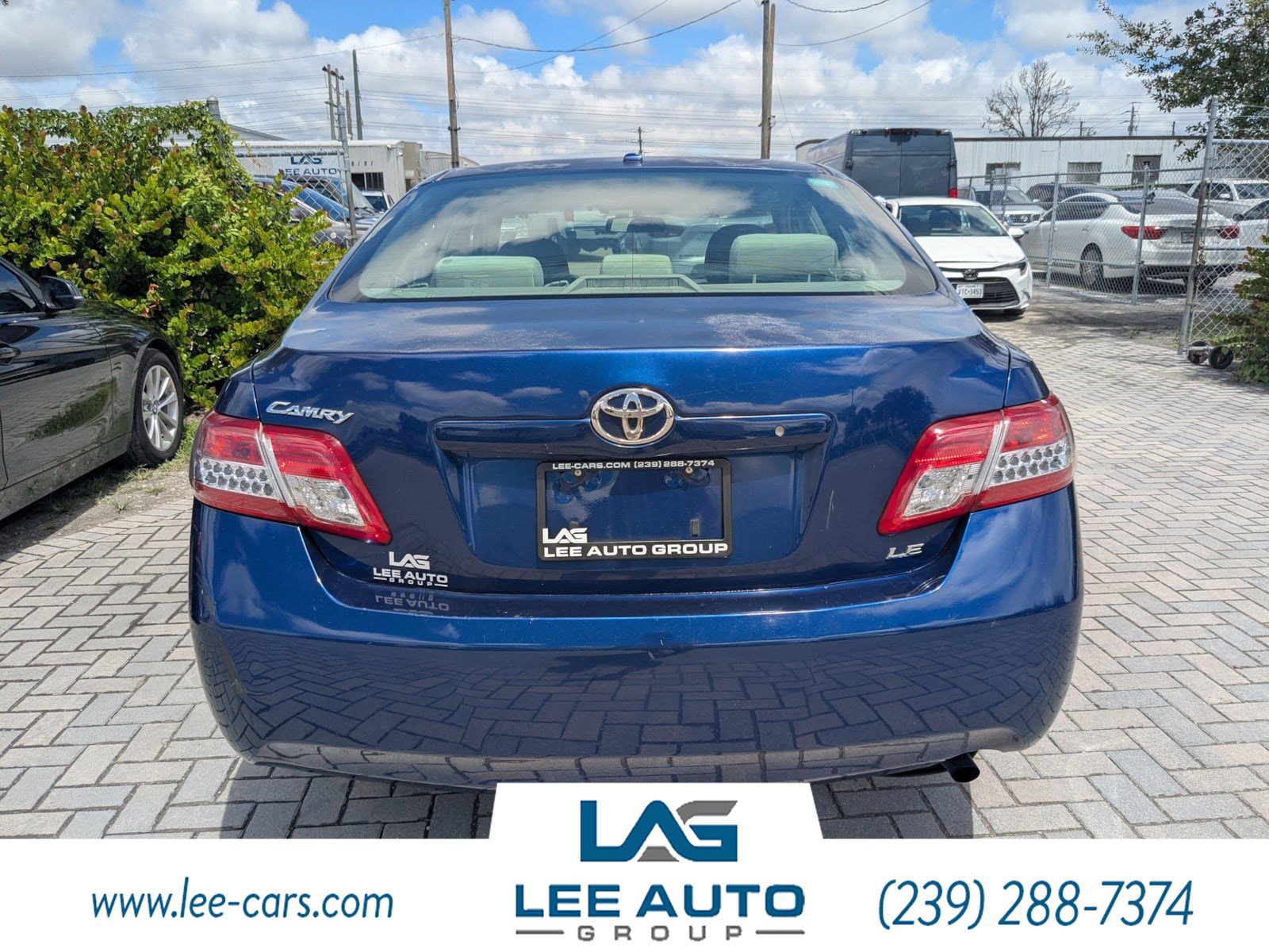 Used 2011 Toyota Camry LE w/ LE Extra-Value Pkg image 4