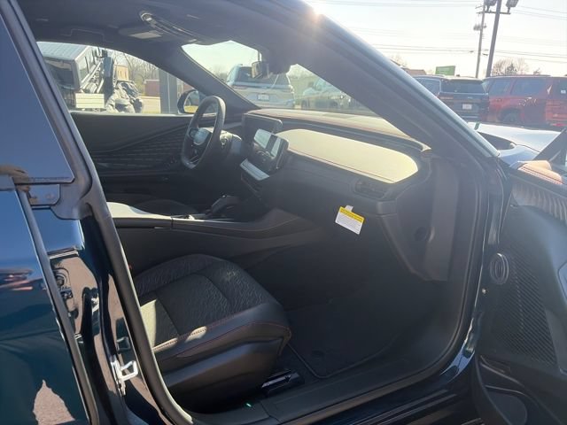 New 2026 Dodge Charger Scat Pack w/ Blacktop Package AWD/4WD image 36