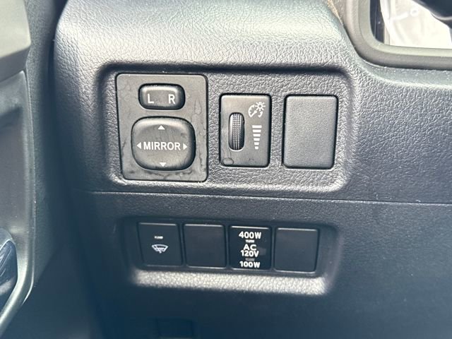 Used 2018 Toyota 4Runner SR5 Premium image 32