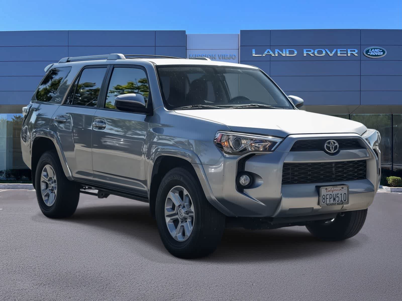 Used 2018 Toyota 4Runner SR5 RWD image 3