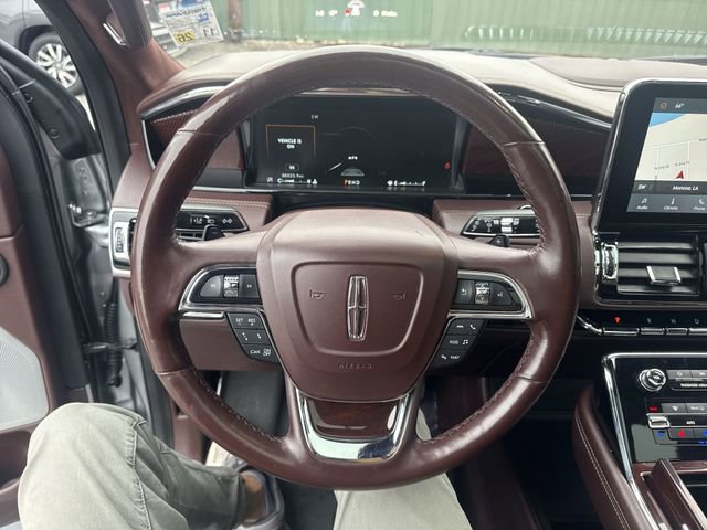 Used 2020 Lincoln Navigator Black Label w/ Cargo Convenience Package image 14