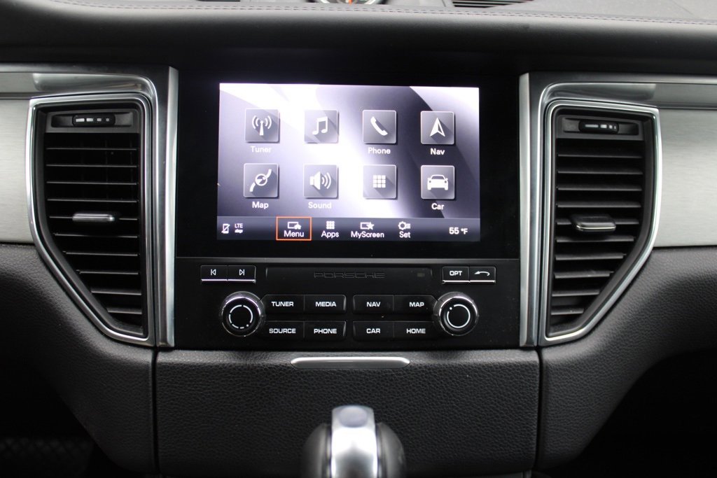 Certified 2017 Porsche Macan GTS image 27