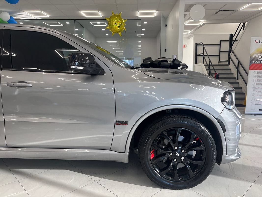 Used 2019 Dodge Durango R/T w/ Blacktop Package AWD/4WD image 9