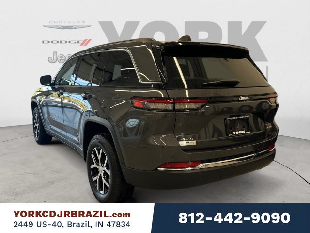 Used 2024 Jeep Grand Cherokee Limited AWD/4WD image 3