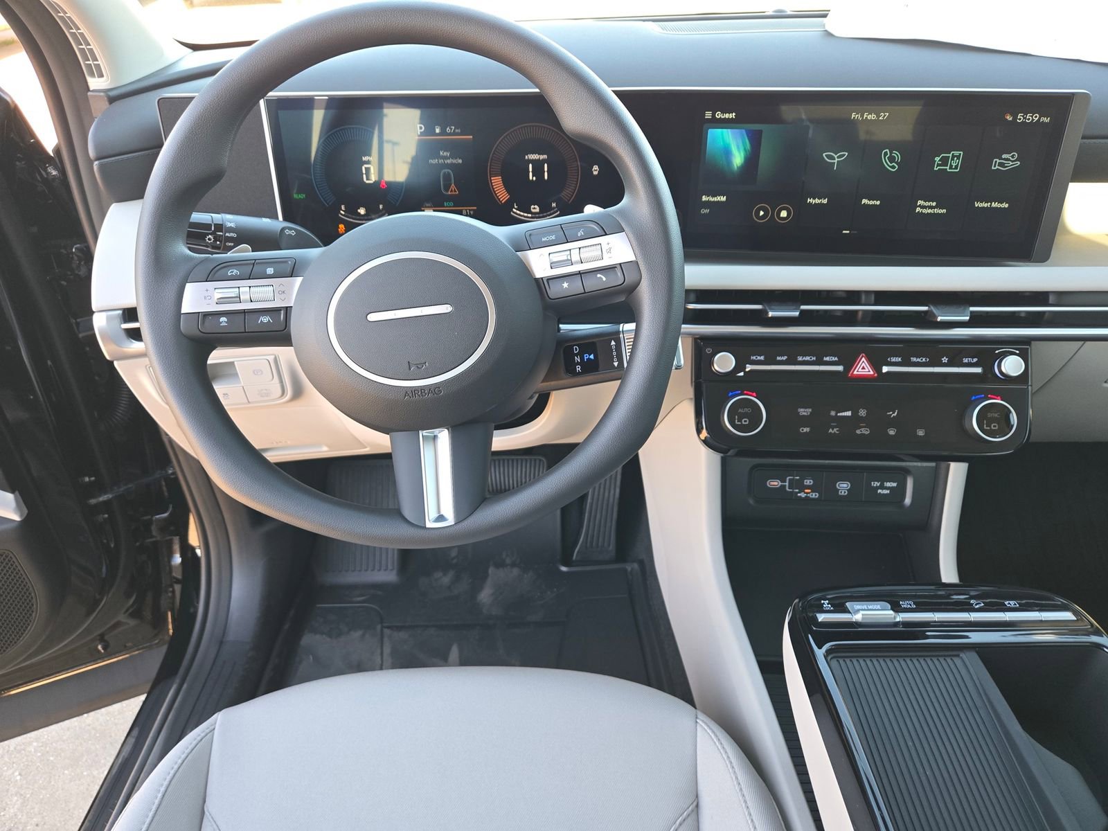 New 2026 Hyundai Tucson Blue SE image 9