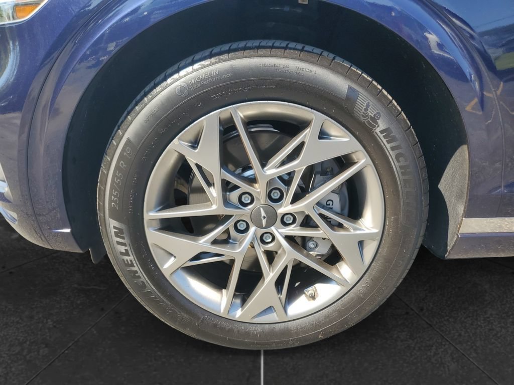 Used 2024 Genesis GV70 2.5T w/ Advanced Package AWD/4WD image 12