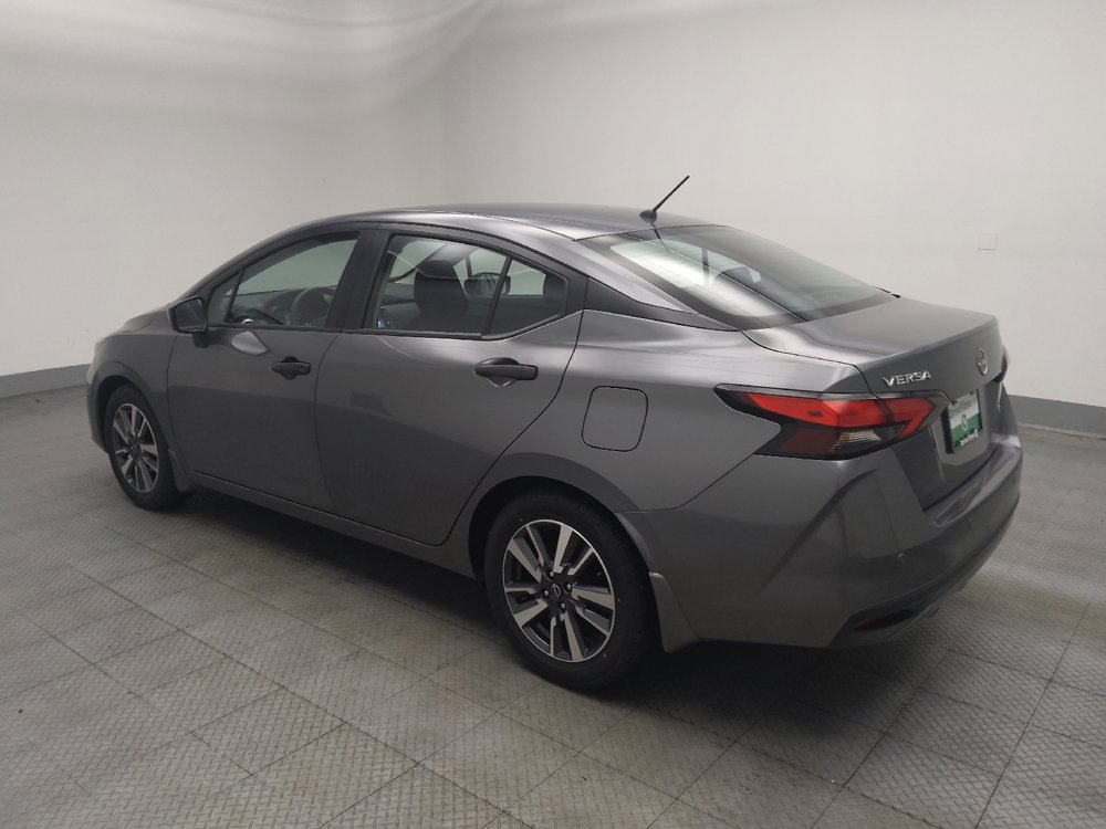 Used 2023 Nissan Versa S w/ S Plus Package FWD image 3