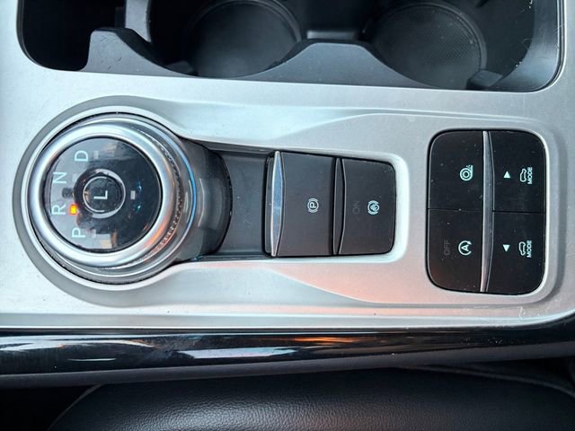 Used 2024 Ford Explorer ST-Line w/ Class IV Trailer Tow Package image 25