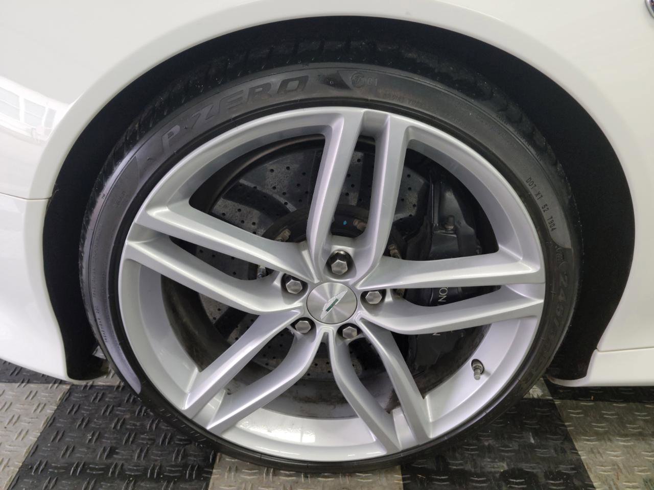 Used 2014 Aston Martin DB9 Volante RWD image 19