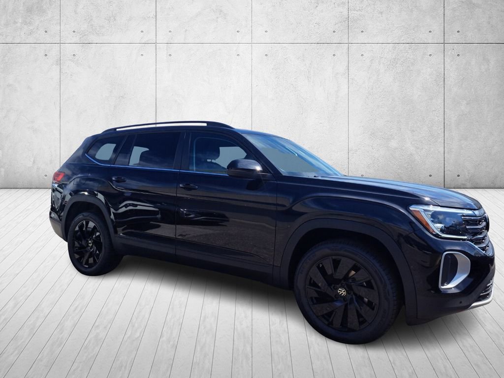 New 2026 Volkswagen Atlas SE image 3