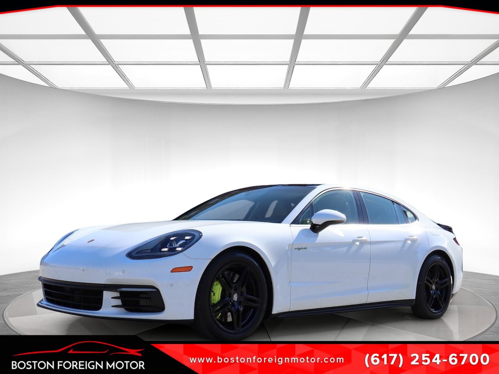 Used 2018 Porsche Panamera 4 w/ Premium Package Plus AWD/4WD image 1