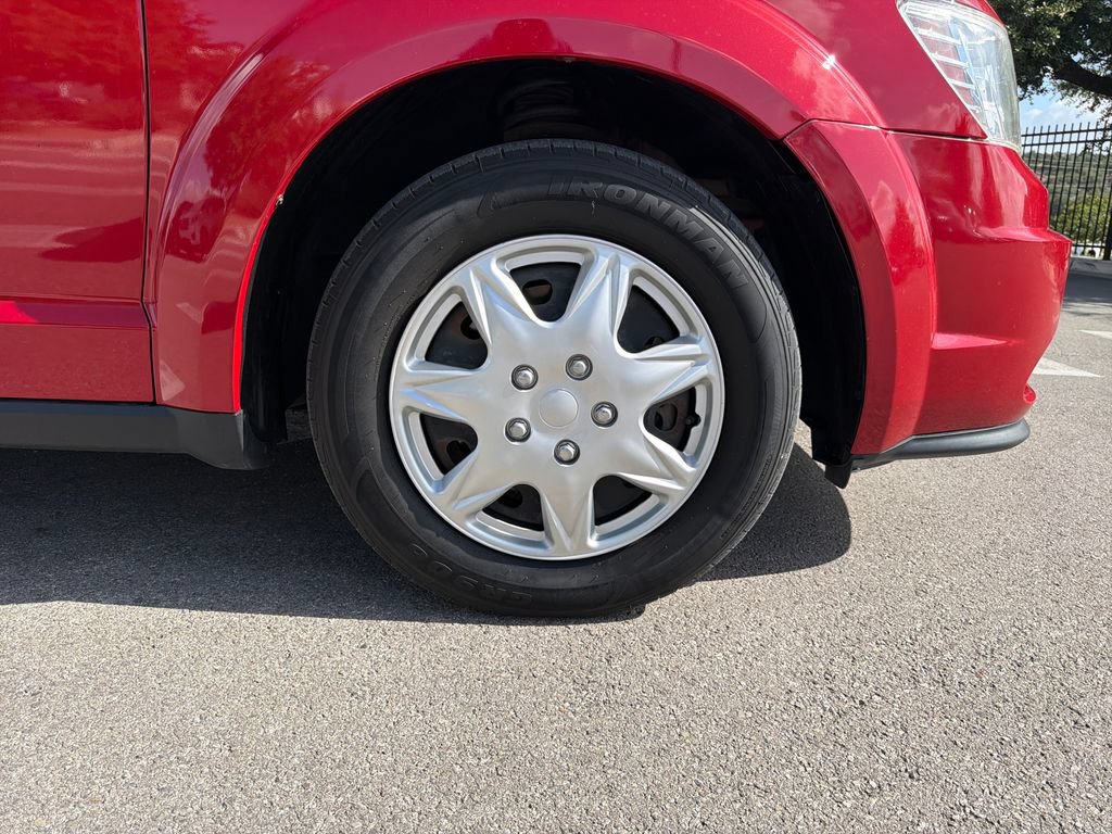 Used 2020 Dodge Journey SE FWD image 14