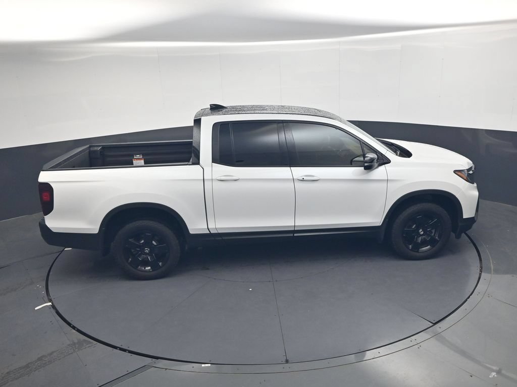 Certified 2026 Honda Ridgeline Black Edition image 32