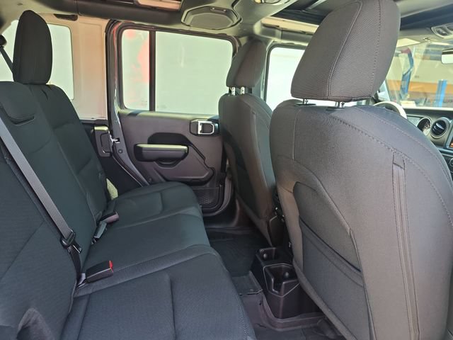 Used 2023 Jeep Wrangler Unlimited Sport w/ Sun And Sound Package AWD/4WD image 12
