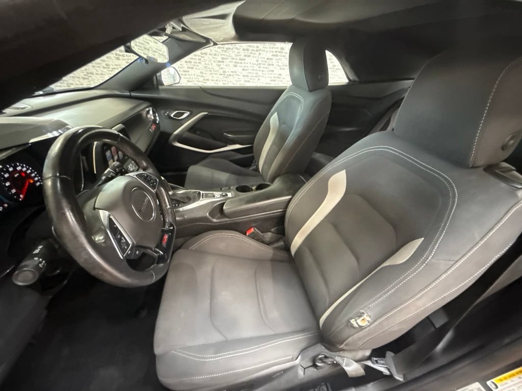 Used 2018 Chevrolet Camaro SS RWD image 22