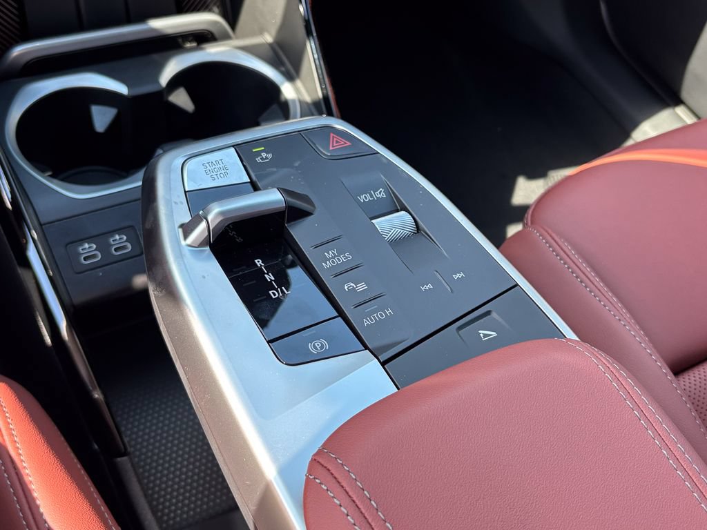 New 2026 BMW X1 xDrive28i AWD/4WD image 25