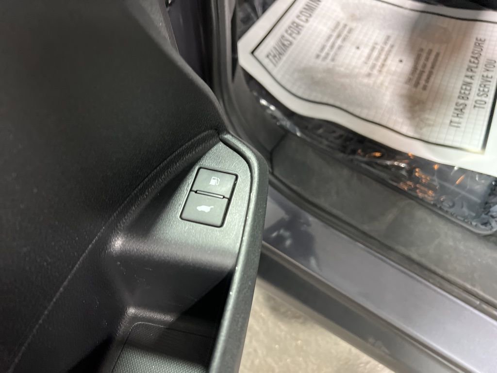 Used 2022 Honda Pilot Touring image 25