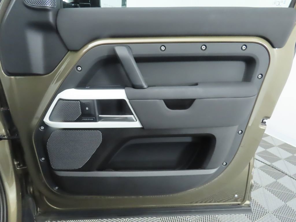Certified 2021 Land Rover Defender 110 S image 26