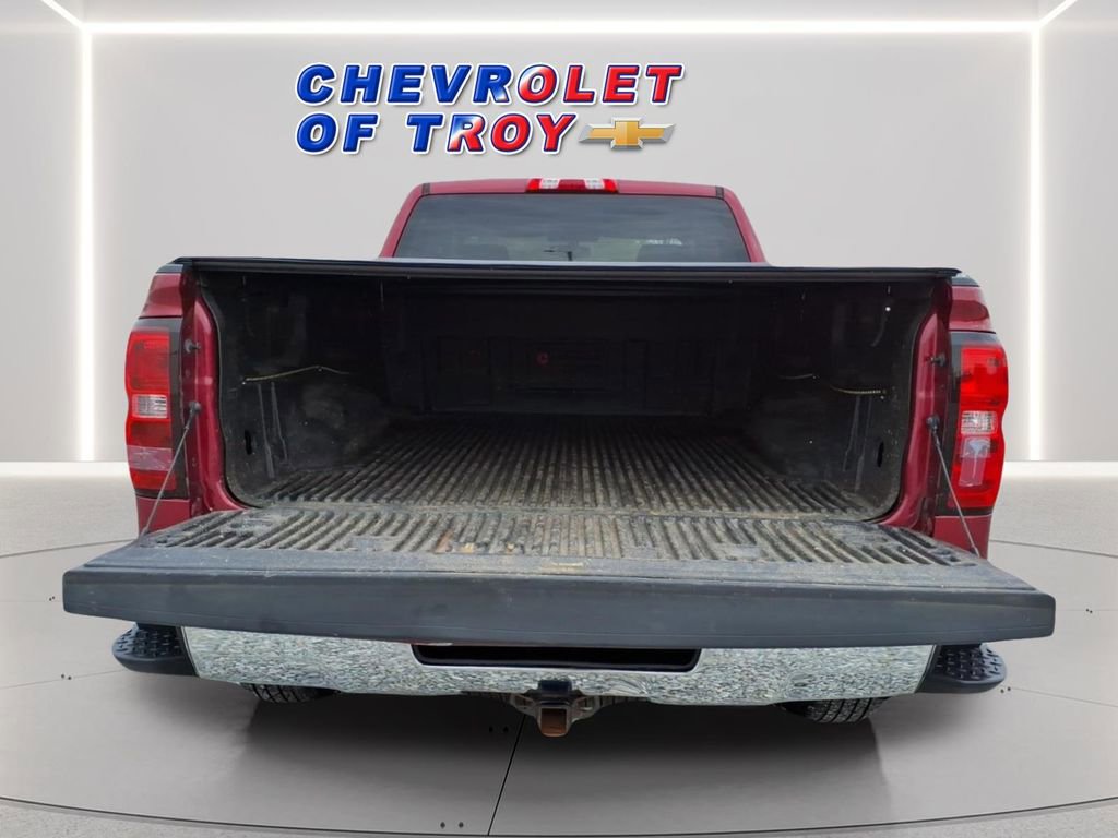 Used 2018 Chevrolet Silverado 1500 LT w/ All Star Edition image 12