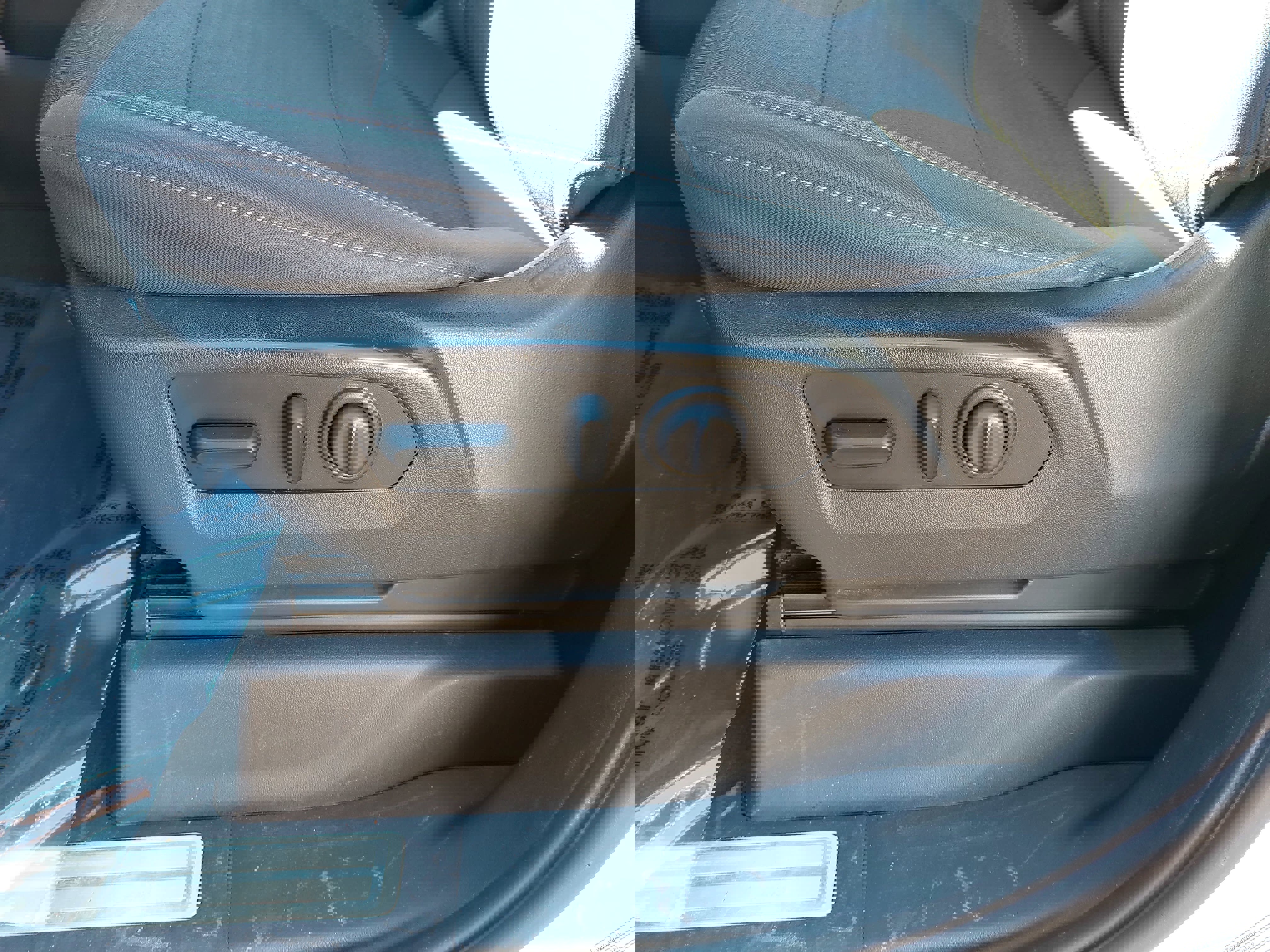 Used 2019 Chevrolet Silverado 1500 LT Trail Boss image 29