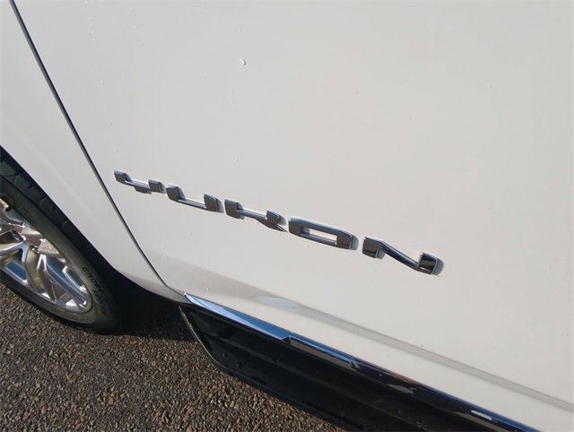 Used 2024 GMC Yukon SLT image 31