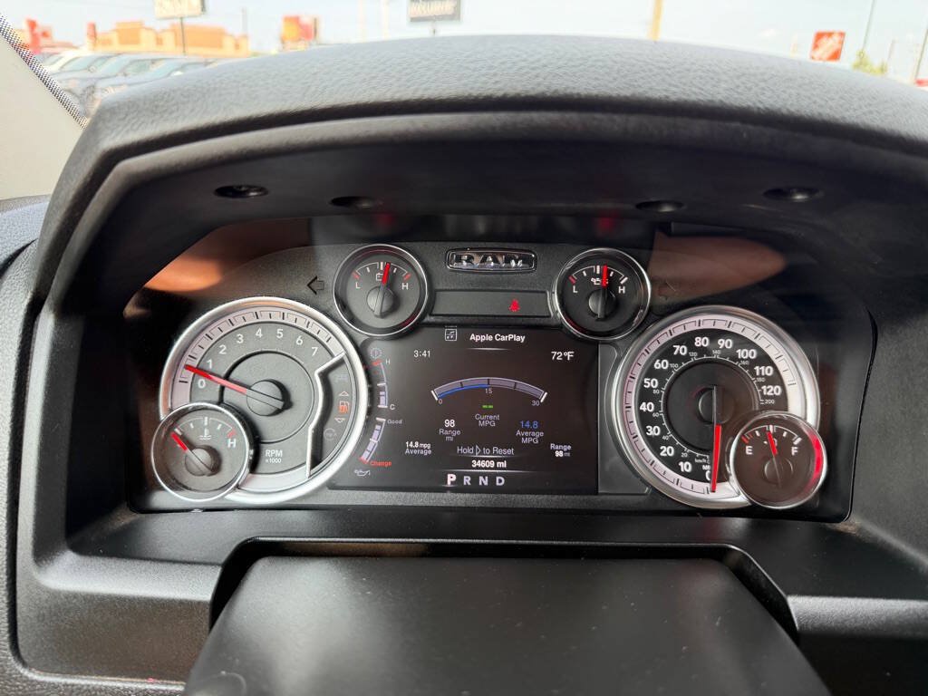 Used 2022 RAM 1500 Classic SLT w/ Electronics Convenience Group AWD/4WD image 23