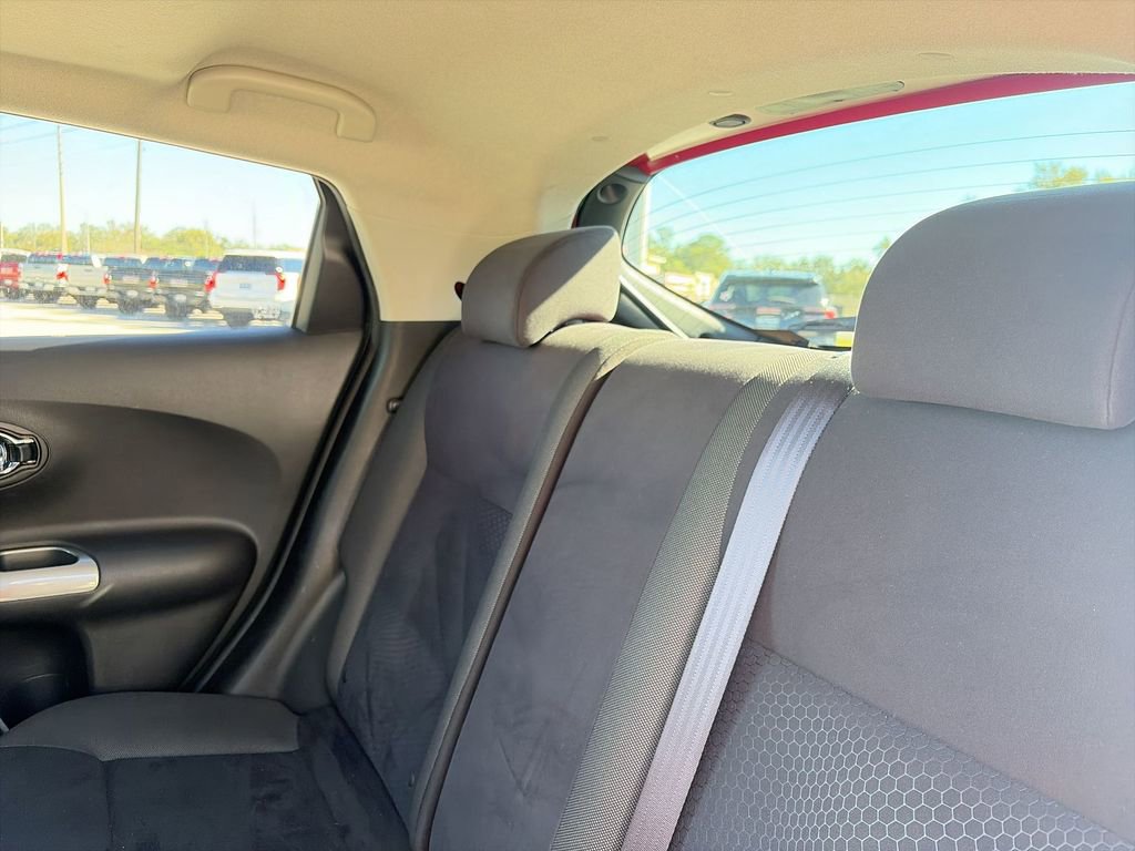 Used 2017 Nissan Juke SV image 11