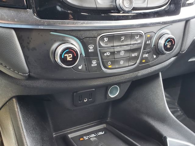 Certified 2023 Chevrolet Traverse LT FWD image 33