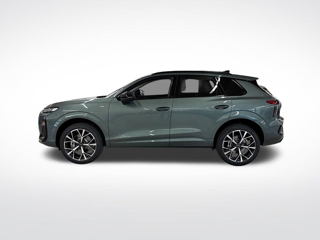New 2026 Audi Q3 quattro 2.0T AWD/4WD image 2