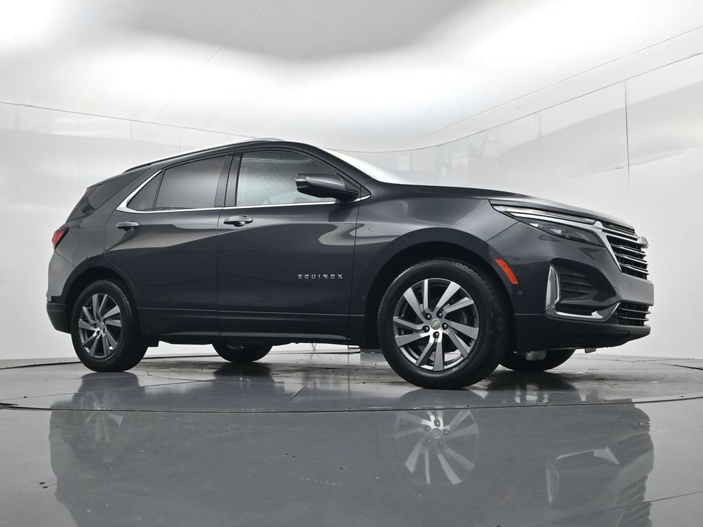 Used 2022 Chevrolet Equinox Premier FWD image 34