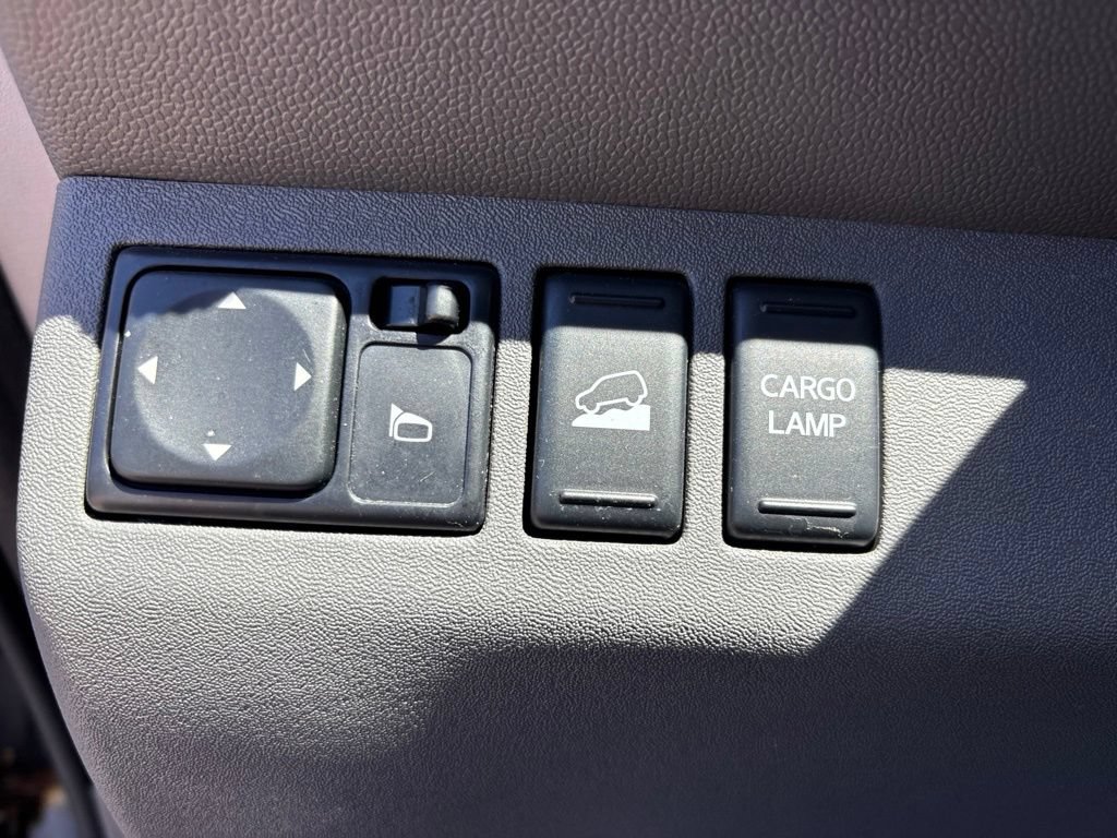 Used 2019 Nissan Frontier SV AWD/4WD image 18