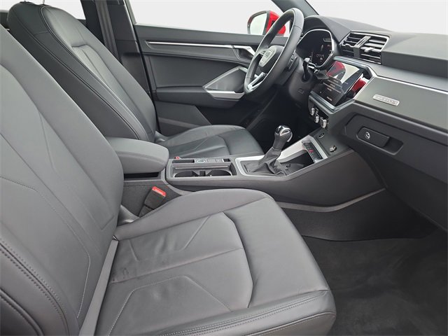 Certified 2025 Audi Q3 2.0T Premium Plus w/ Premium Plus Package image 12
