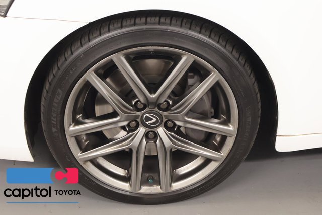 Used 2019 Lexus IS 300 F Sport w/ F Sport Package RWD image 7
