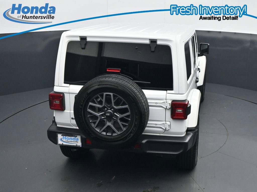 Used 2025 Jeep Wrangler Unlimited Sahara AWD/4WD image 23