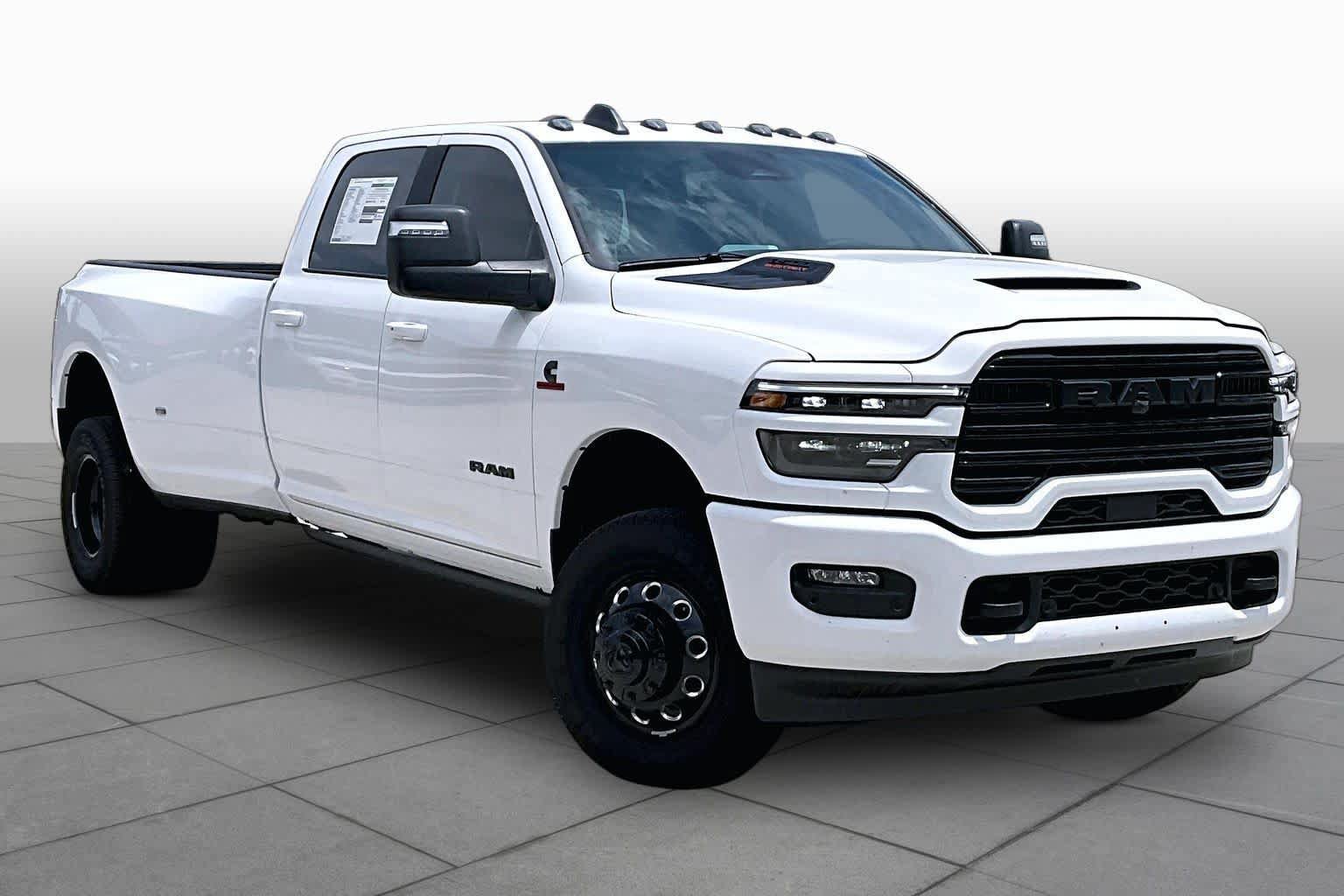 New 2026 RAM 3500 Laramie AWD/4WD image 3
